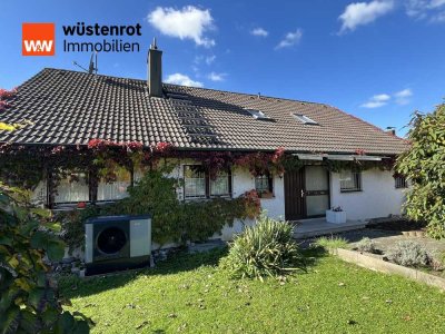 Wohnhaus mit Einliegerwohnung in idealer Wohnlage mit Garten und Ausblick