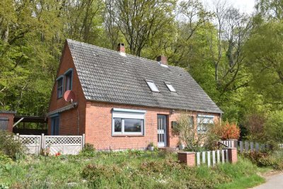 Einfamilienhaus in absoluter Alleinlage nahe der Förde