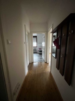 Einfache, saubere und großzügige Dachgeschosswohnung in Baden-Baden