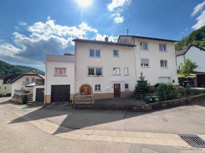 Helle 3-Zimmer-Maisonettewohnung mit großer Terrasse in idyllischer Lage von Eußerthal