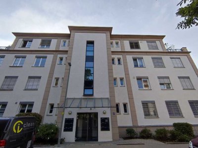 Großzügige 3-ZKB-Wohnung am Stadtrand / A.-Göggingen