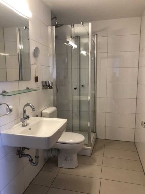 süße sanierte 2-Zimmer-Wng. mit Balkon, neuer EBK+TG in Weinheim
