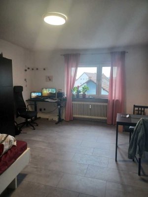 Zentrale 1,5 Zimmerwohnung, in Schwetzingen, ideal für Studenten oder Auszubildende