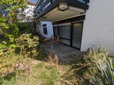Schnuckelige Wohnung mit Terrasse, Garage und Stellplatz in Knielingen