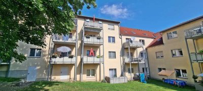 Vermietete Dreiraumwohnung in Bannewitz mit Balkon und Stellplatz