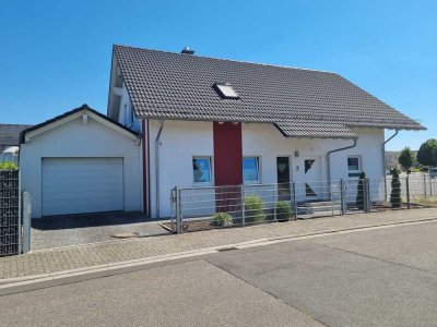 Ansprechendes und neuwertiges Einfamilienhaus in Hagenbach