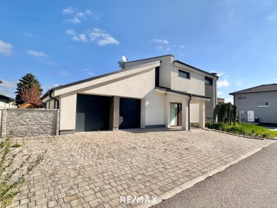 Ihr neues Zuhause mit Stil – Exklusives Wohnhaus mit Doppelgarage!