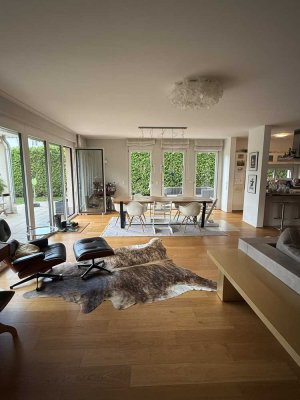 PRIVAT: 210m² Wohnung in TOPLAGE von Oberursel