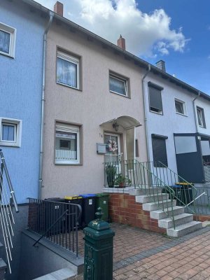 Ihr neues IMMOBILIEN QUARTIER: Familienfreundliches Reihenmittelhaus in perfekter Lage