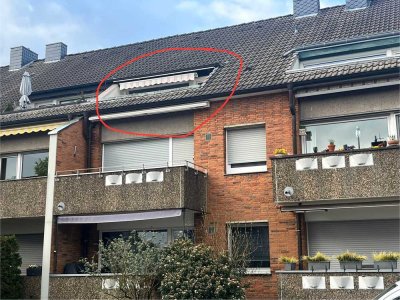Ohne Provision! Schöne 2-Raum-Dachgeschosswohnung mit Balkon in Ratingen
