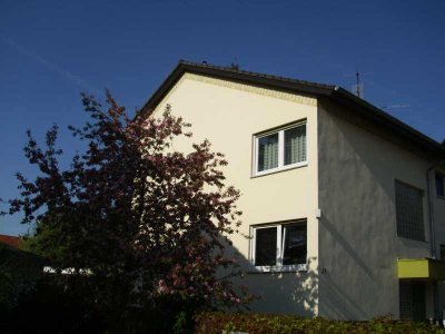 Attraktive und gepflegte 3-Zimmer-Wohnung mit Balkon in Mühltal