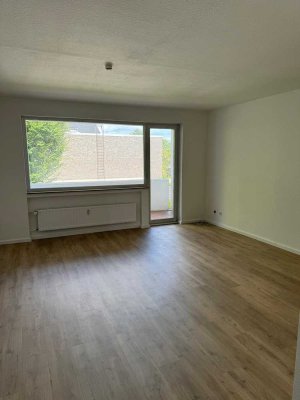 Helle 2-Zimmer Wohnung mit Balkon in Köln-Widdersdorf