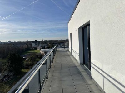Penthaus mit Domblick & umlaufender Dachterrasse - Neubau Erstbezug!