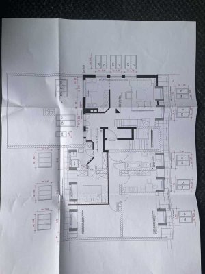 Schöne und sanierte 4,5-Zimmer-Maisonette-Wohnung mit geh. Innenausstattung mit Balkon in Augsburg