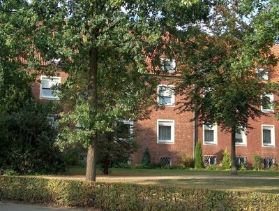 Schöne 2-Raum-Wohnung im 1 OG, unrenoviert!
