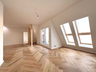 PROVISIONSFREI ! TRAUMHAFT SCHÖNE, HELLE DACHGESCHOSS-WHG. M. TERRASSE WEITBLICK, LIFT BARRIEREFREI