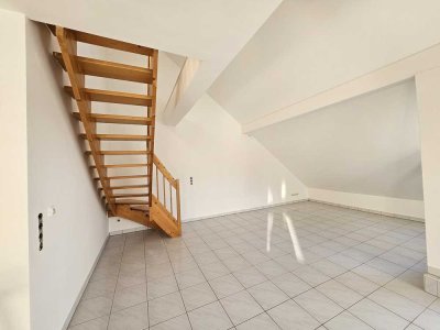 *frisch renovierte 3-Zimmer-Wohnung in Oberursel *