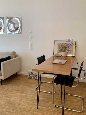 Möbilierte 1-Zimmer-Wohnung zur Zwischenmiete mit Balkon und EBK