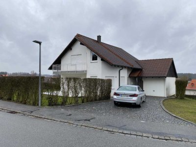 Stilvolles, modernisiertes 6-Raum-Haus mit gehobener Innenausstattung in Schönau