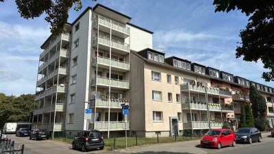 Gut aufgeteilte 3-Zimmer-Wohnung mit Aufzug in ruhiger Seitenstraße