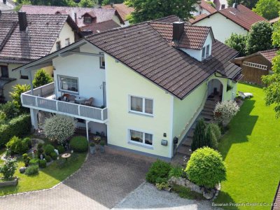 Familienfreundliches EFH mit Potenzial für Einliegerwohnung in ruhiger Lage von Ebersroith