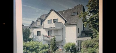 Helle 1-Zimmer-Wohnung mit Balkon, Aufzug und Stellplatz in zentraler Lage von Mayen
