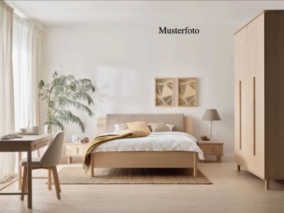 Attraktive 4-Zimmer-Altbauwohnung mit Charme und Großzügigkeit