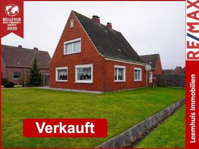 Solide Bausubstanz, großes Grundstück und neuwertiges Bad – Einfamilienhaus in Weener!