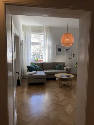 Großzügige 4-Zimmer-Altbauwohnung in Mainz/Neustadt