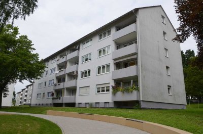 Ideal für Familien: 4-Zimmerwohnung mit Balkon in Baunatal-Baunsberg
