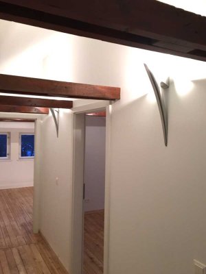 Großzügiges Wohnen auf 2 Ebenen! Viel Platz für Homeoffice!