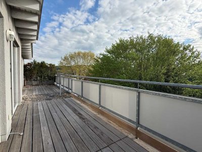 2-Zi.-Lichtdurchflutete Wohnung mit großem Sonnenbalkon