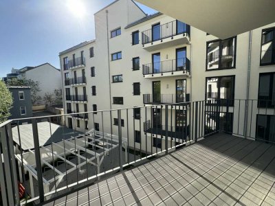 Exklusiver Neubau: Erstbezug hochmoderner Wohnung mit großem Balkon und Tageslichtbad