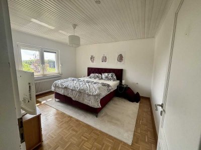 Vollständig renovierte 6-Zimmer-Wohnung mit Balkon und EBK in Damme
