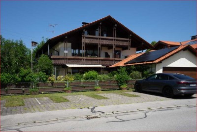 Charmantes Zweifamilien-/Gästehaus/Frühstückspension in sonniger Aussichtslage!