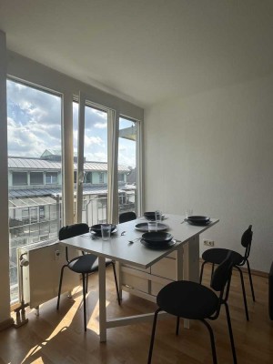 Einziehen und Wohlfühlen - Voll möblierte 2-Zimmerwohnung in Hohenstein-Ernstthal