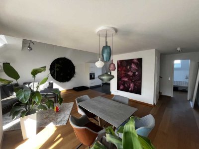 Exklusive, helle und offene 3-Zimmer-Wohnung mit Balkon und Einbauküche