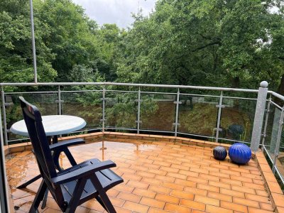 110 m² Traumwohnung mit Balkon ins Grüne & Tiefgarage – Groß-Buchholzer Kirchweg 56