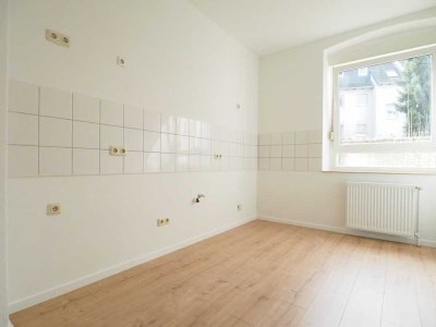 Frisch renovierte Wohnung im 2. Obergeschoss eines schönen Jugendstilhauses am Rande der Innenstadt
