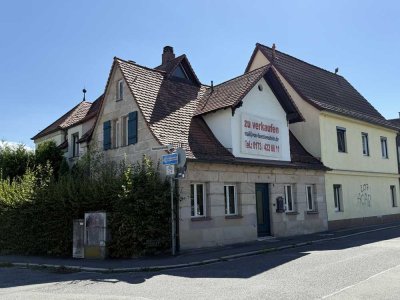 freies Wohnhaus für die große Familie, als zwei getrennte Wohnungen oder zur Vermietung an Monteure