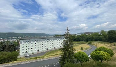 3-Raum-Wohnung mit Balkon und traumhaftem Blick