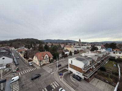 Perchtoldsdorf - BURGBLICK - 2 Zimmer - Balkon - ca. 74m² NFL - 5. Liftstock