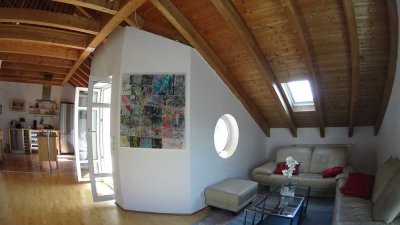 Galeriewohnung am Perlacher Forst: TOP moderne, helle, Dachgeschosswohnung