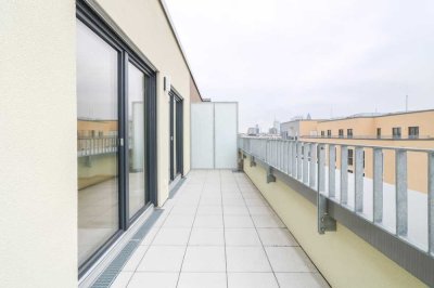 Sonniges Penthouse mit eleganter Ausstattung und großzügiger Dachterrasse zum Wohlfühlen