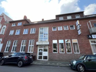 Lichtdurchflutete Maisonette mit Balkon nahe Innenstadt!