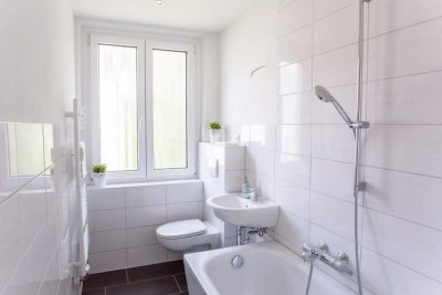 Erstbezug nach Renovierung - gestalten Sie Ihr neues Bad mit!