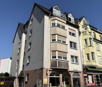 aufgeteiltes Wohn- & Geschäftshaus mit Nachverdichtungspotenzial