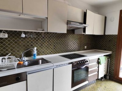 Geschmackvolle, gepflegte, möbilierte 2-Zi-Wohnung in Leinfelden-Echterdingen
