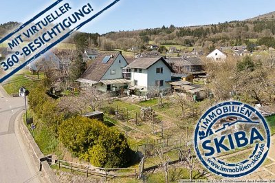 Schöner Blick über Antweiler an der Ahr: Wohnhaus mit großem Garten