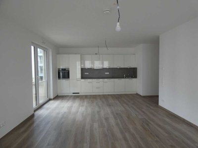 4-Zimmerwohnung mit EBK und Loggia